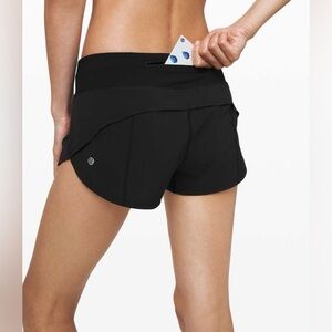 Lululemon Black Speed Up Short *2.5" Size 10